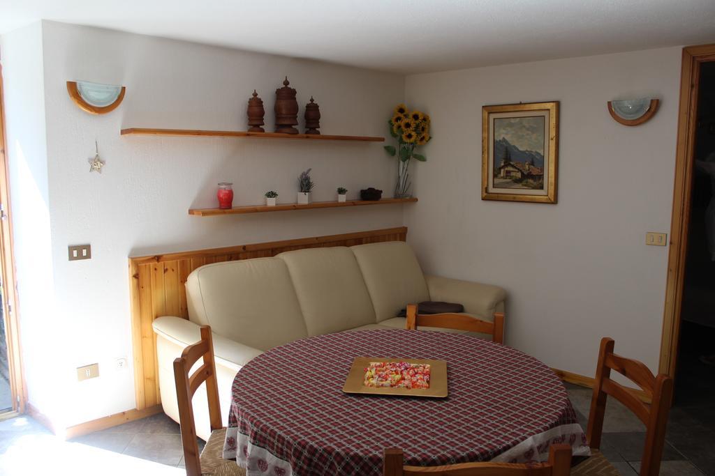 In Perfetto Stile Valdostano Apartment Saint-Vincent Bagian luar foto